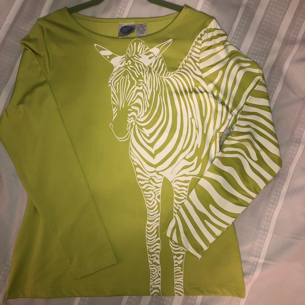 NWT DG2 Zebra Print Tee in Kiwi Green